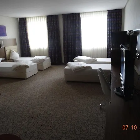 Airport Global Hotel-2